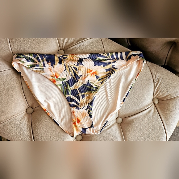 H&M Floral Tropical Orange Bikini Bottom Swimwear Briefs Cheeky Size 12 - Picture 1 of 4